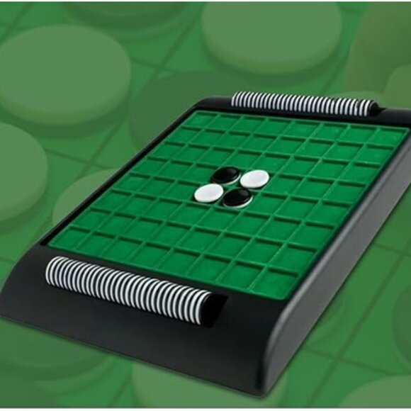 Ravensburger Othello Classic Family and 2-Player Board Game for Ages 8 and Up - Picture 5 of 6